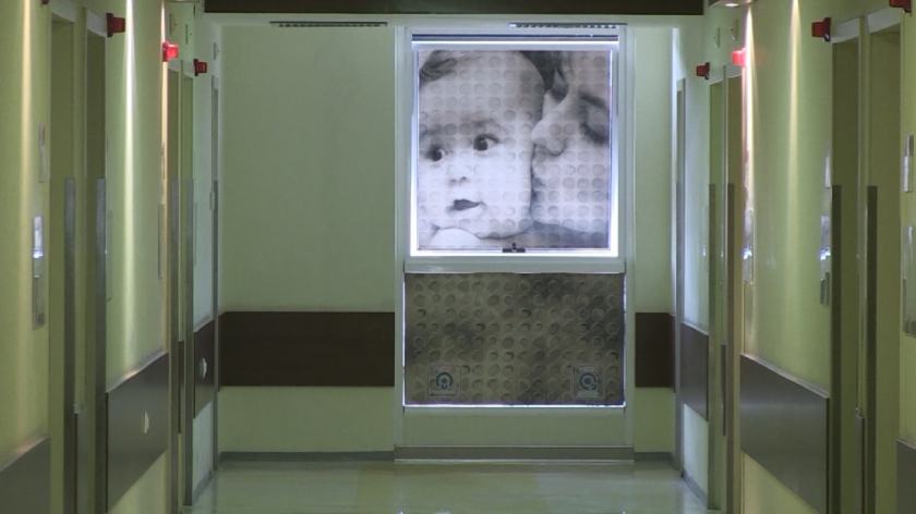 затвориха родилното отделение болница бургас заради заразени медици