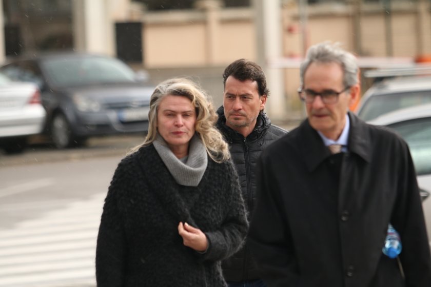 Прокуратурата поиска Елена Динева да остане в ареста
