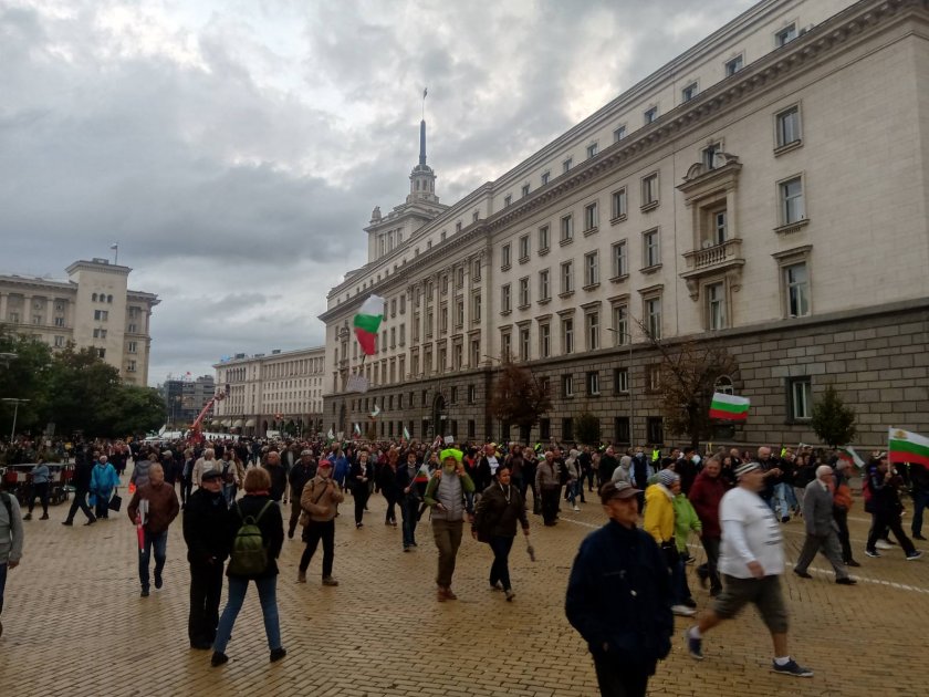 100 дни протести в София