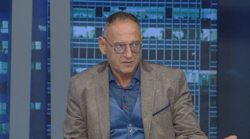 Любен Дилов - син: България изобщо не протестира