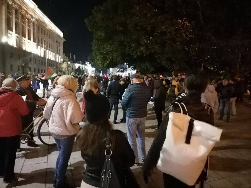 104-та вечер на протести в София