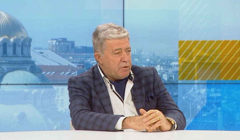 Проф. Начев с призив: Това нещо е жестоко, имах нещастието да го преживея. Спазвайте всички мерки