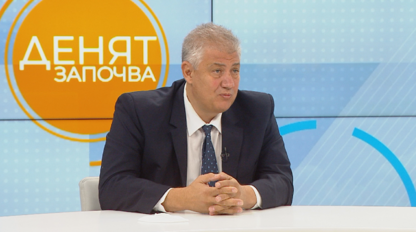 Близо 100 медици от "Пирогов" са с коронавирус