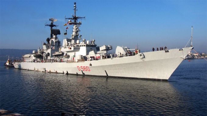 Подписаха договора за двата кораба за ВМС за 1 млрд. лева