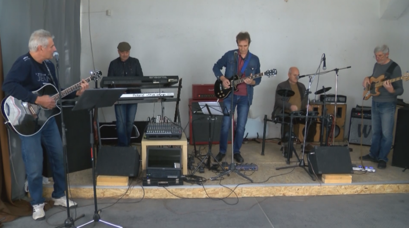 Рок динозаври: Хасковска банда не спира да пее вече 50 години