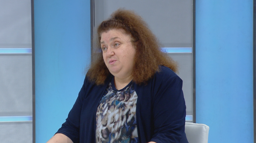 Вирусолог: При силен отпор или ваксина, вирусът може да отслабне