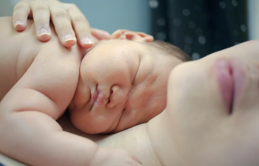 бебе антитела covid роди сингапур