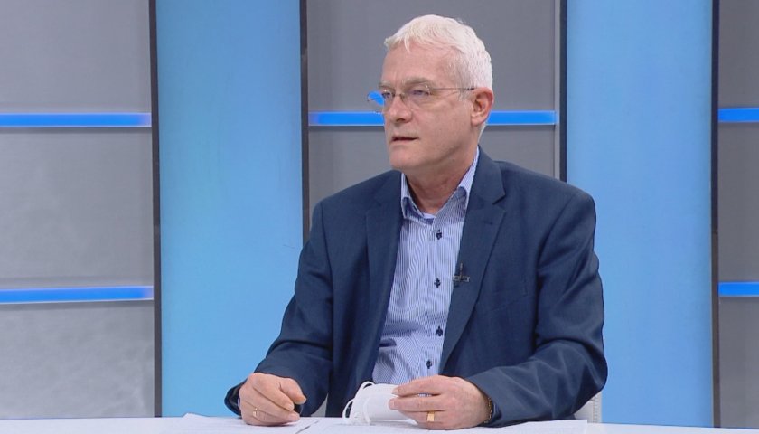 Удължени са сроковете на протоколите и рецептите за лекарства на хронично болните