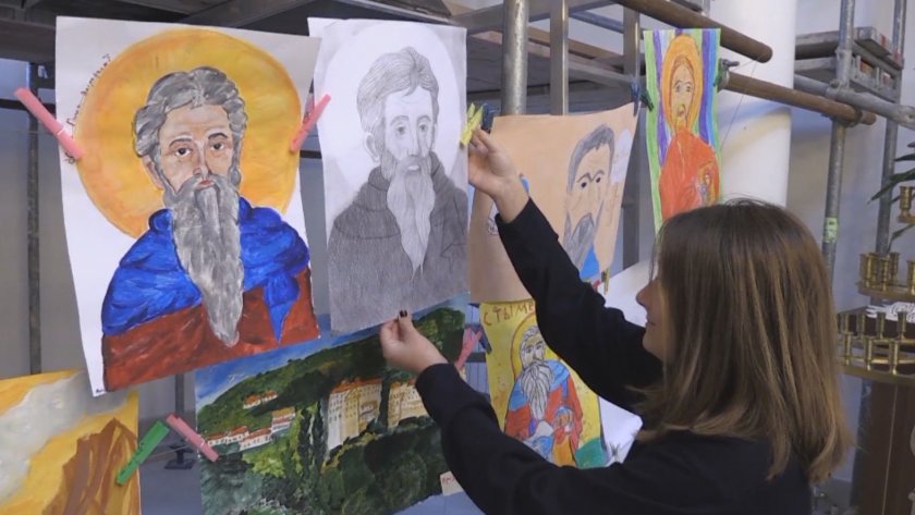 Деца помагат на деца в Бургас