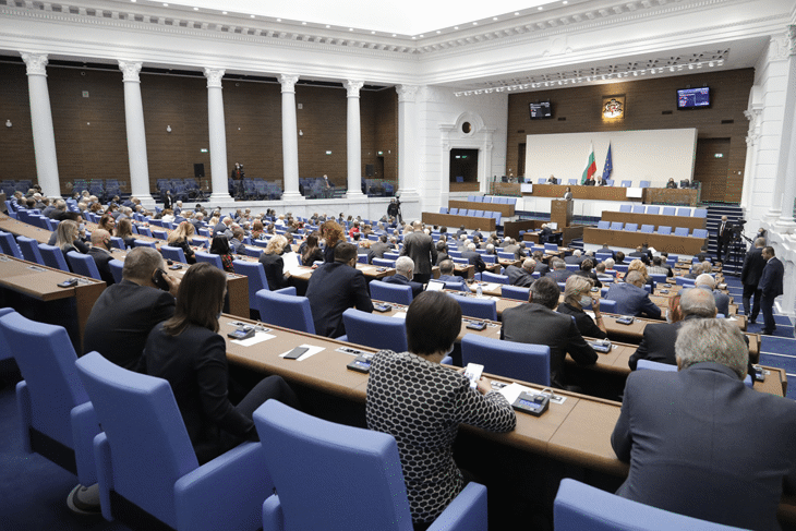 депутатите одобриха първо четене възможността електронни съдебни дела