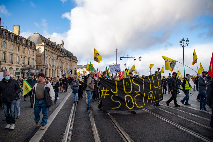 протести франция заради закона националната сигурност