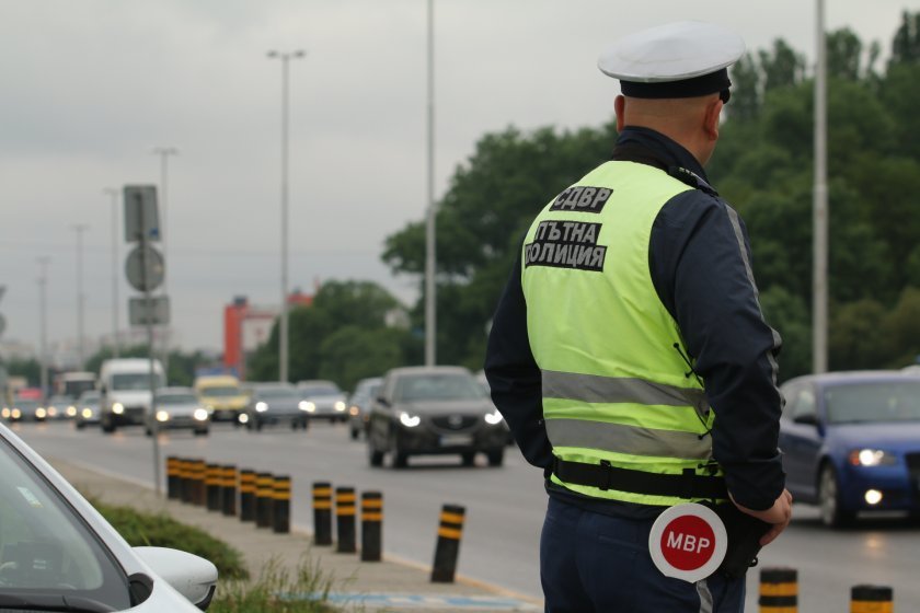 КАТ със засилени проверки по пътищата преди и по време на празниците