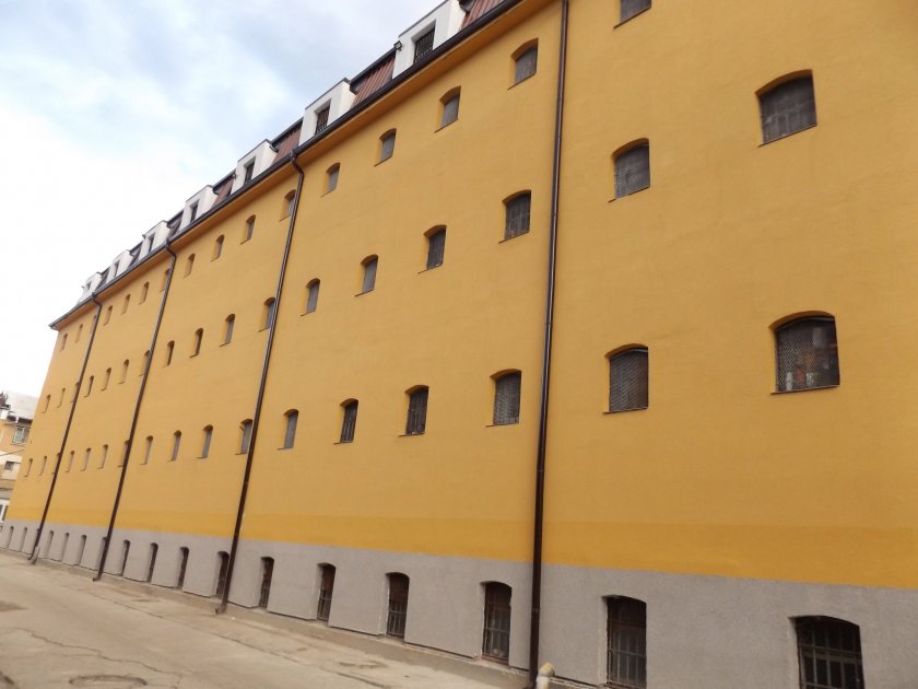 лишените свобода софийския затвор посрещнат 2021 ремонтирана сграда