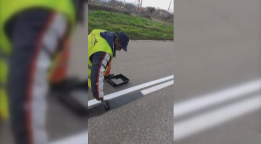 Защо редактираха с черна боя маркировката на пътя?