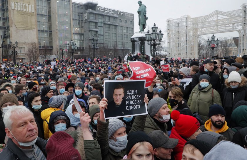 След протестите в Русия: Международни критики за посегателство срещу правовата държава