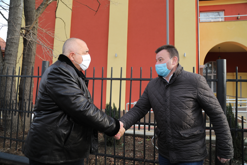 Борисов: Оглушителна е тишината от президента Радев за задържането на Навални