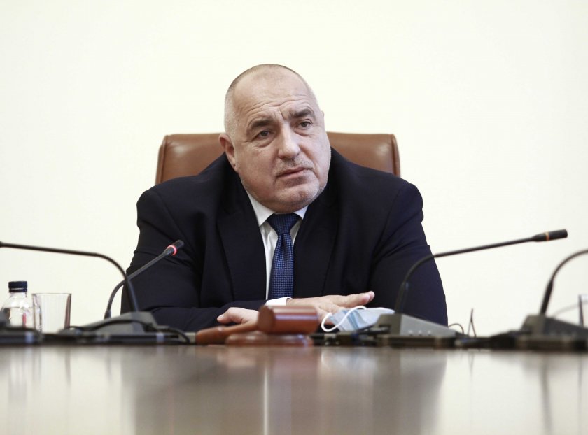 Намираме се в плавен подем на заболеваемостта, пациентите в болници се увеличават