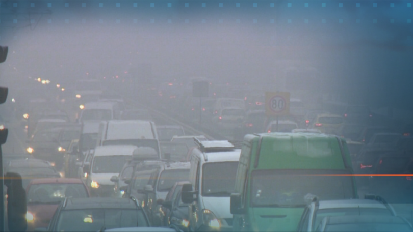 На първо четене: Общините ще могат да забраняват замърсяващи въздуха автомобили