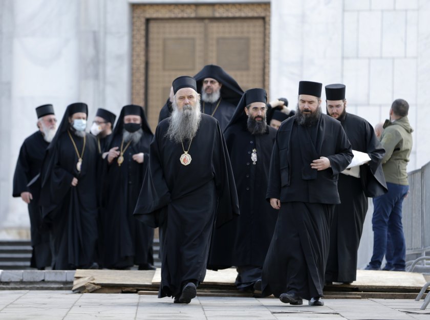 митрополит порфирий новият патриарх сърбия