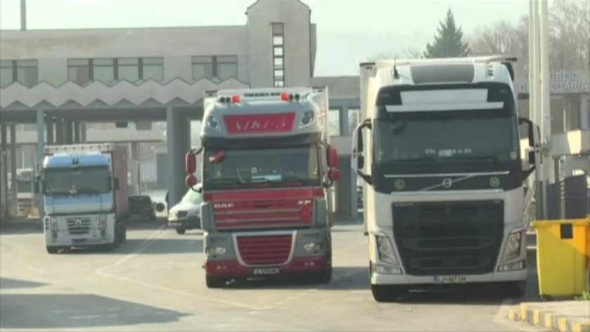 Ситуацията на "Кулата" е усложнена, продължават антигенните тестове