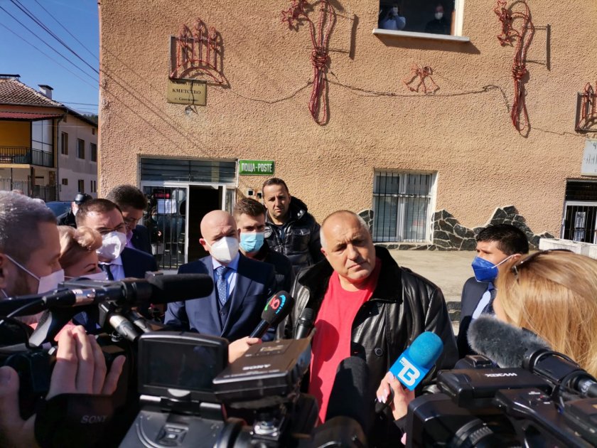 Борисов: Няма никаква полемика по отношение на отваряне на заведенията