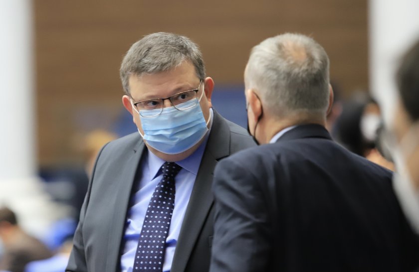 Депутатите приеха доклада за дейността на КПКОНПИ без дебати