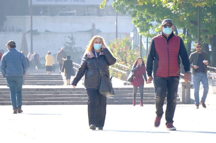 Ново затягане на COVID мерките на локално ниво (ОБОБЩЕНИЕ)