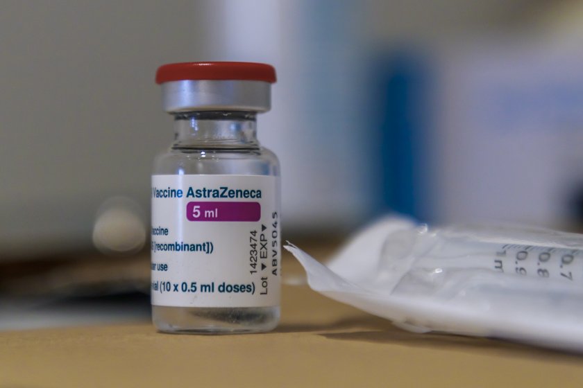 000 дози ваксината астра зенека пристигнаха българия