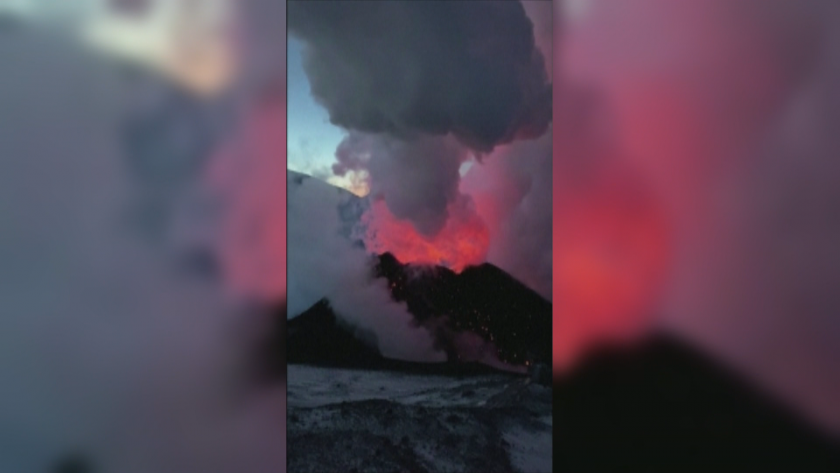 изригна вулкан полуостров камчатка