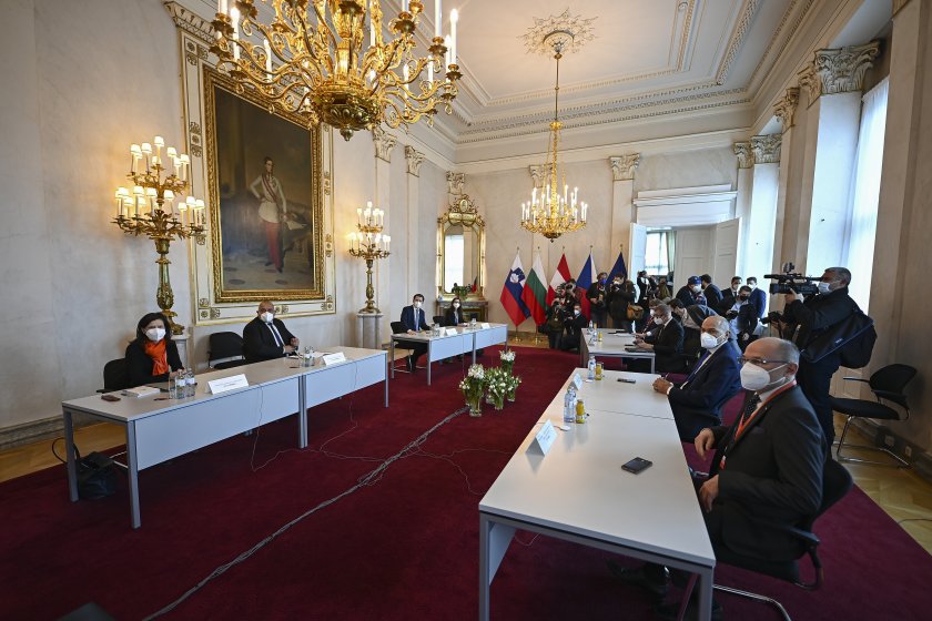 Министър-председателят Бойко Борисов участва във Виена в работна среща с