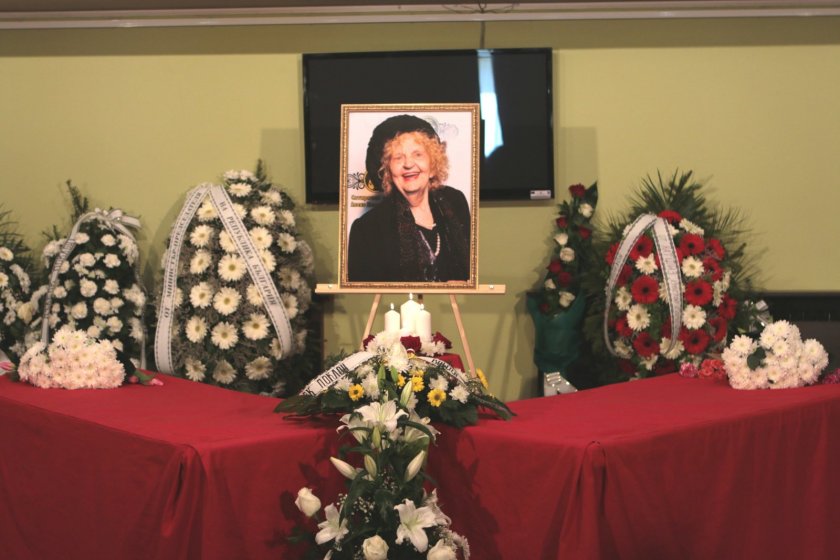 Днес се сбогуваме с великата Татяна Лолова. Любимата на поколения