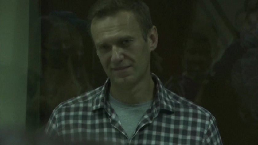 Алексей Навални съобщи в Инстаграм, че има остри болки в
