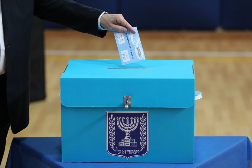 В Израел се провеждат парламентарни избори. Те се считат за