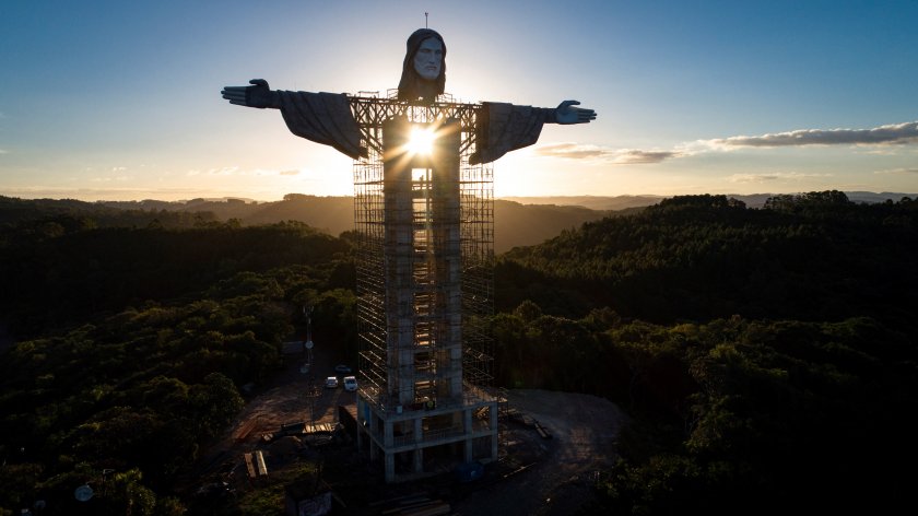 бразилия издигат нова статуя христос висока рио снимки