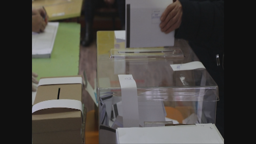 Всеки четвърти е гласувал с машина на фона на прекратяването