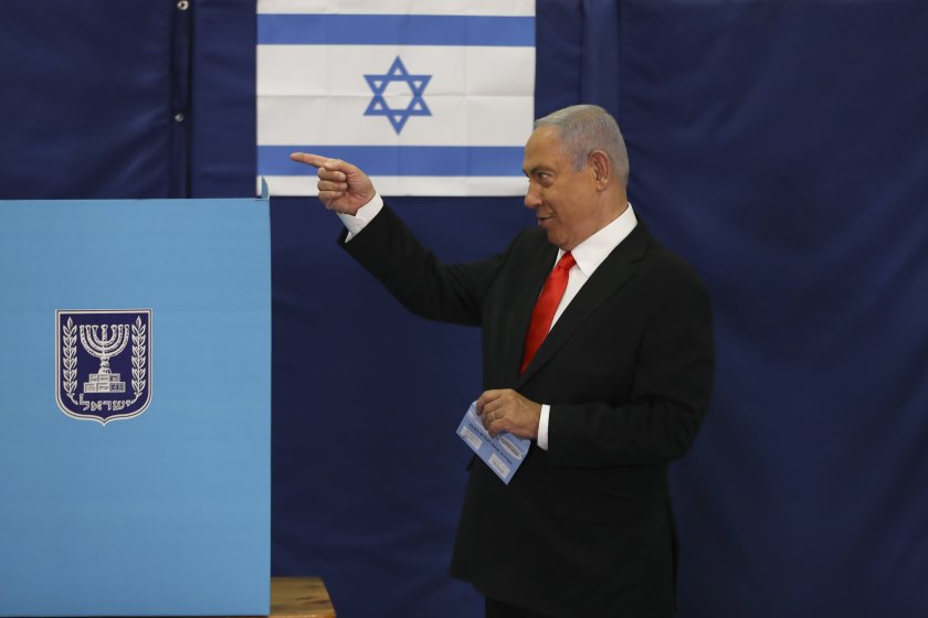 В Ерусалим беше възобновен процесът срещу премиера Бенямин Нетаняху по