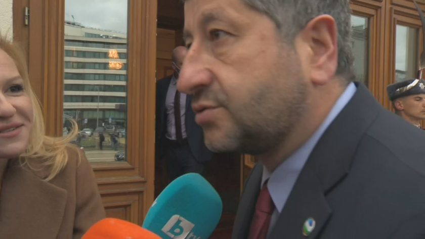 &bdquo;Демократична България&ldquo; не е водила политически разговори с Има такъв