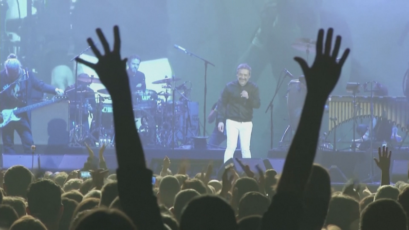 Експерименталният концерт с 5 000 души в Барселона даде обещаващи