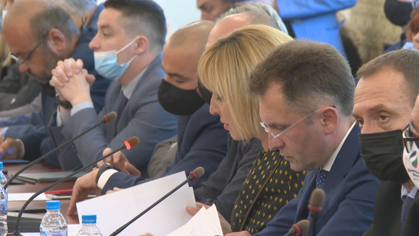 Нов свидетел от комисията "Манолова" се оплаква от рекет