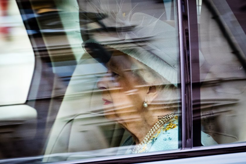кралица елизабет първа публична изява кончината принц филип снимки