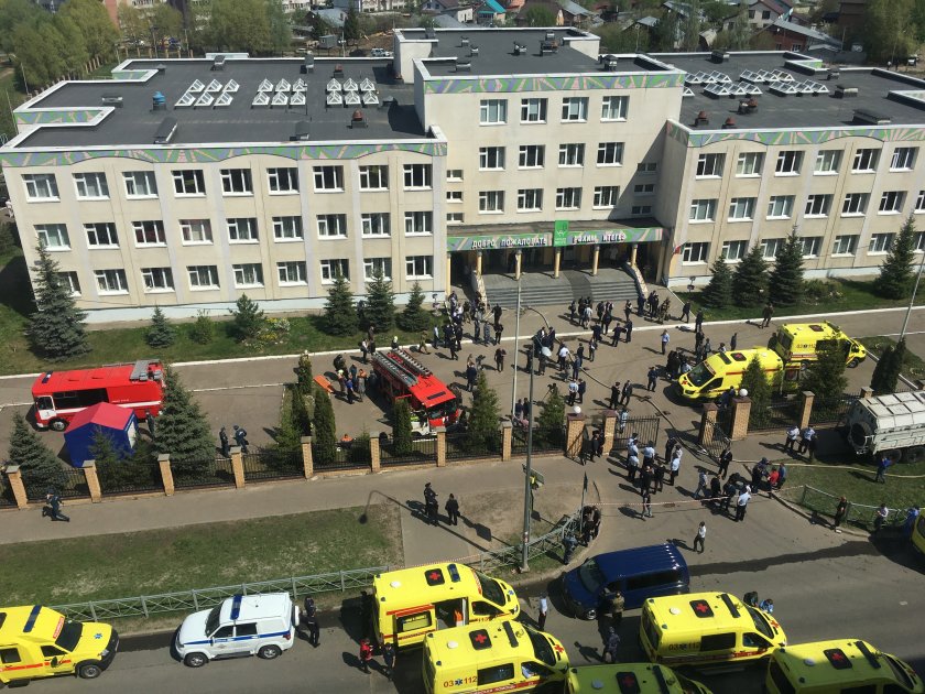 Стрелба в училище в Казан, има жертви и ранени