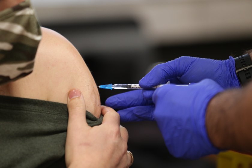 близо 000 българи ваксинирани covid