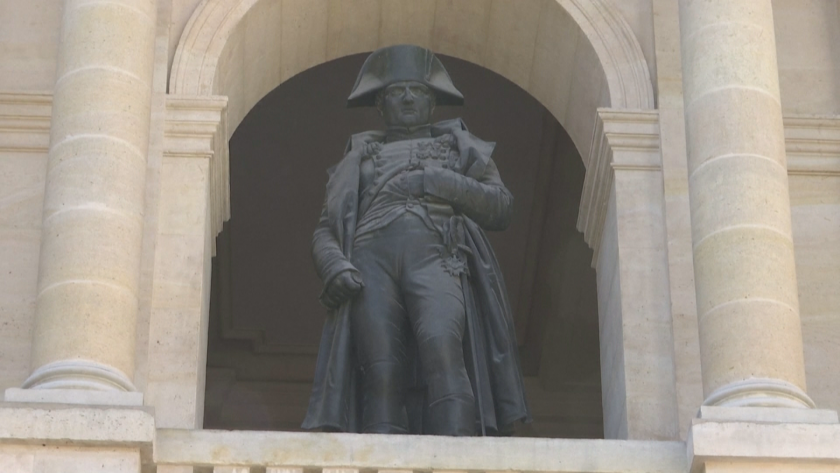 Франция отбелязва 200 години от смъртта на Наполеон. Императорът умира