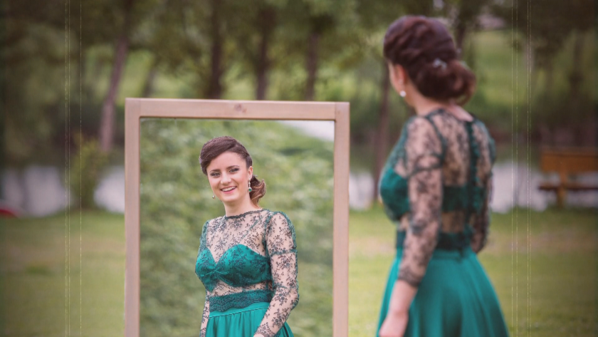 Инициативата "Подари бал" дарява радост на абитуриенти в нужда