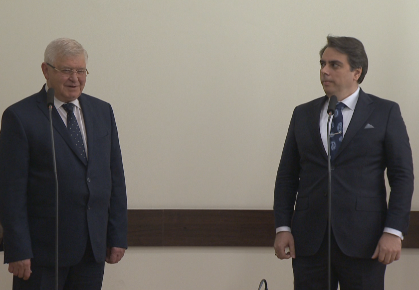 Най-важната задача на новия служебен министър на финансите Асен Василев