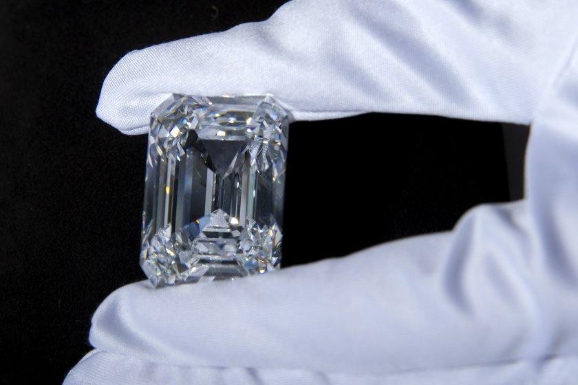 продадоха 141 млн долара големия диамант историята
