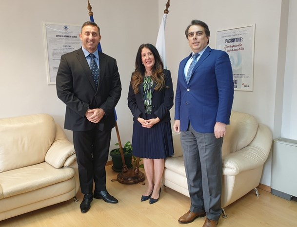 Посланикът на САЩ в България Н.Пр. Херо Мустафа посети Национална