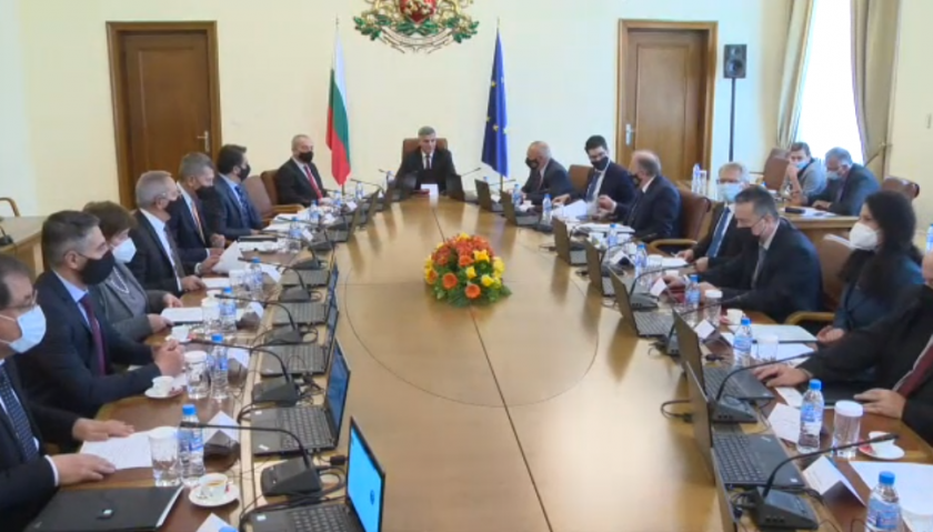 министерският съвет събра извънредно заседание заради изборите