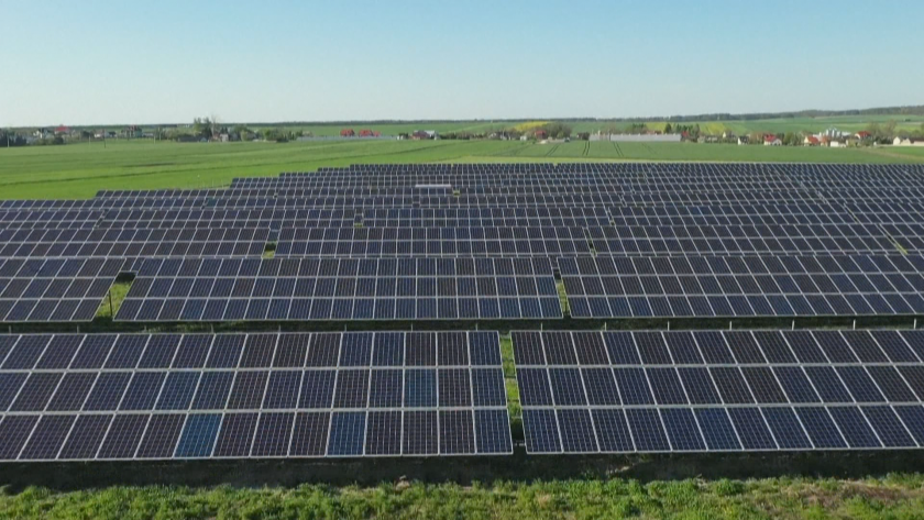 В Полша върви ускорен преход към зелена енергия. Страната разчита