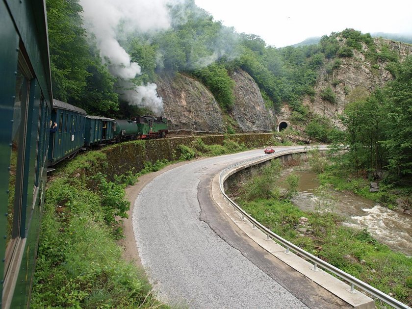 БДЖ планира организирането на още две пътувания с парен локомотив,